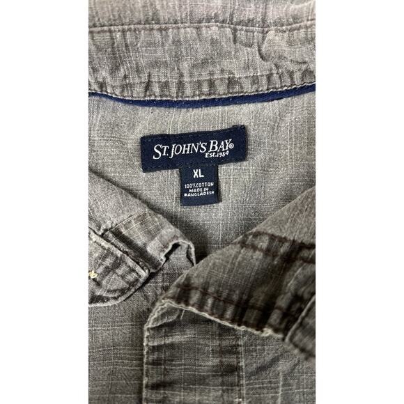 St. John’s Bay Gray Button Down Shirt Mens XL Classic Fit. - Picture 4 of 7